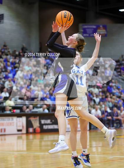 Thumbnail 1 in Carbon vs. Richfield (UHSAA 3A Semifinal) photogallery.