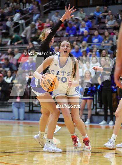 Thumbnail 1 in Carbon vs. Richfield (UHSAA 3A Semifinal) photogallery.