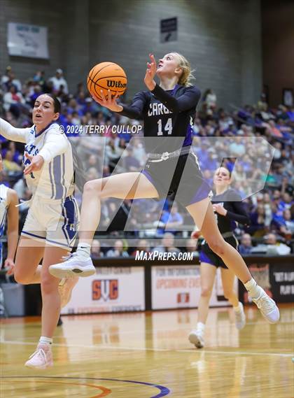 Thumbnail 3 in Carbon vs. Richfield (UHSAA 3A Semifinal) photogallery.