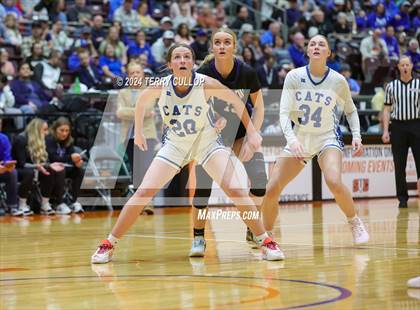 Thumbnail 1 in Carbon vs. Richfield (UHSAA 3A Semifinal) photogallery.