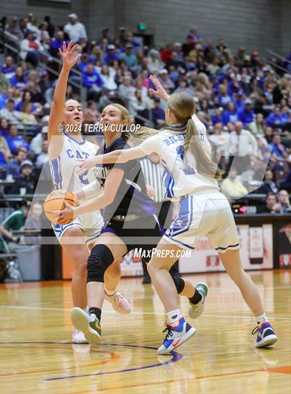 Thumbnail 3 in Carbon vs. Richfield (UHSAA 3A Semifinal) photogallery.