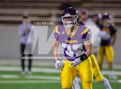 Thumbnail 3 in Velma-Alma vs Laverne (OSSAA Class B Semifinal) photogallery.