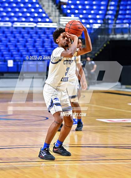 Thumbnail 2 in Cypress Creek vs. Guyer (Houston Methodist Cy-Hoops Invitational) photogallery.