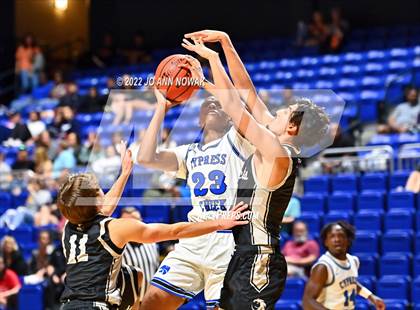 Thumbnail 3 in Cypress Creek vs. Guyer (Houston Methodist Cy-Hoops Invitational) photogallery.