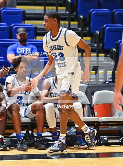 Thumbnail 2 in Cypress Creek vs. Guyer (Houston Methodist Cy-Hoops Invitational) photogallery.