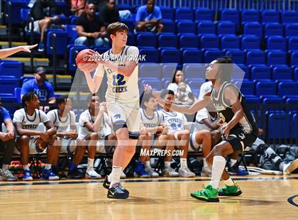 Thumbnail 3 in Cypress Creek vs. Guyer (Houston Methodist Cy-Hoops Invitational) photogallery.