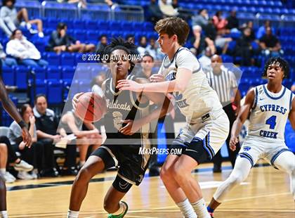 Thumbnail 2 in Cypress Creek vs. Guyer (Houston Methodist Cy-Hoops Invitational) photogallery.