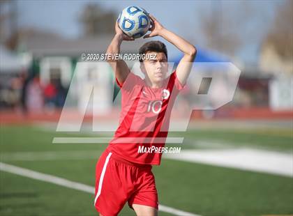 Thumbnail 3 in Galt vs. East Union (SJS D3 Final) photogallery.