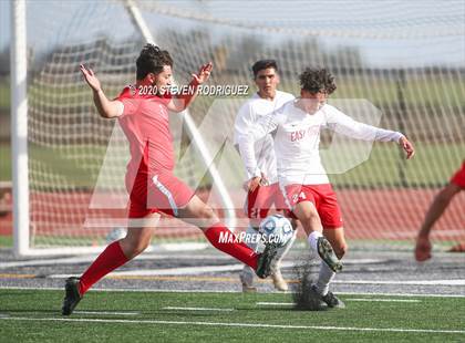 Thumbnail 1 in Galt vs. East Union (SJS D3 Final) photogallery.