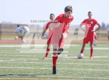Thumbnail 1 in Galt vs. East Union (SJS D3 Final) photogallery.