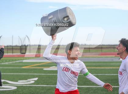 Thumbnail 1 in Galt vs. East Union (SJS D3 Final) photogallery.