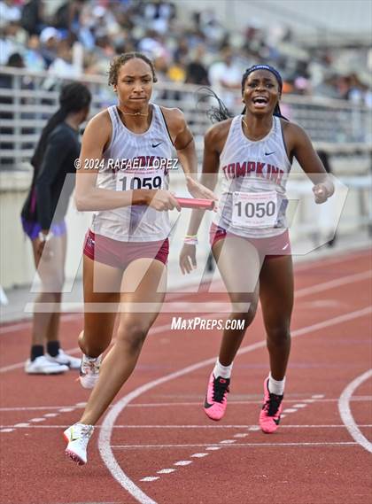 Thumbnail 3 in UIL Track & Field 6A Region 3 Regional Final Preliminaries (4 x 400 Meter) photogallery.