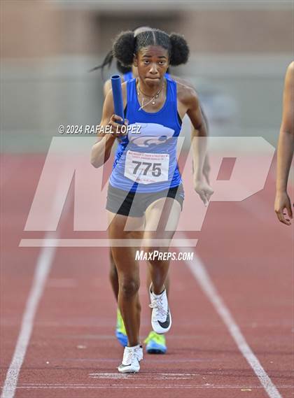 Thumbnail 1 in UIL Track & Field 6A Region 3 Regional Final Preliminaries (4 x 400 Meter) photogallery.