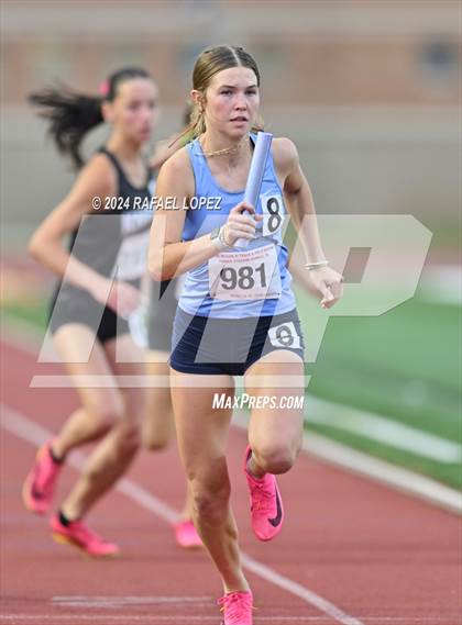 Thumbnail 2 in UIL Track & Field 6A Region 3 Regional Final Preliminaries (4 x 400 Meter) photogallery.