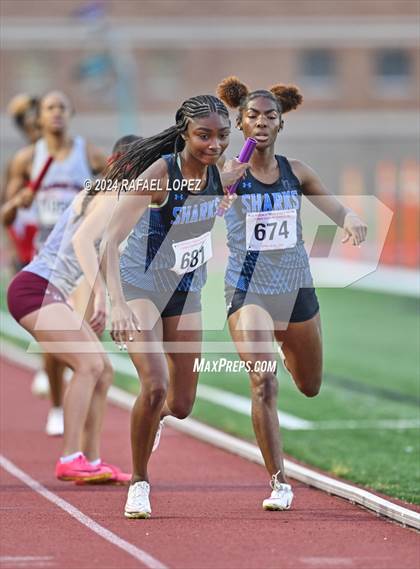 Thumbnail 3 in UIL Track & Field 6A Region 3 Regional Final Preliminaries (4 x 400 Meter) photogallery.