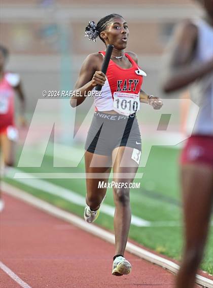 Thumbnail 3 in UIL Track & Field 6A Region 3 Regional Final Preliminaries (4 x 400 Meter) photogallery.