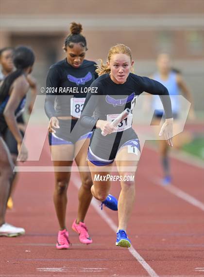 Thumbnail 2 in UIL Track & Field 6A Region 3 Regional Final Preliminaries (4 x 400 Meter) photogallery.