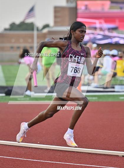 Thumbnail 1 in UIL Track & Field 6A Region 3 Regional Final Preliminaries (4 x 400 Meter) photogallery.