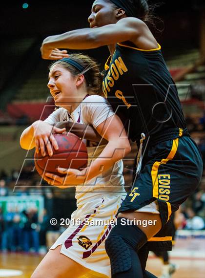 Thumbnail 2 in Clovis West vs. Edison (CIF CS D1 Final) photogallery.