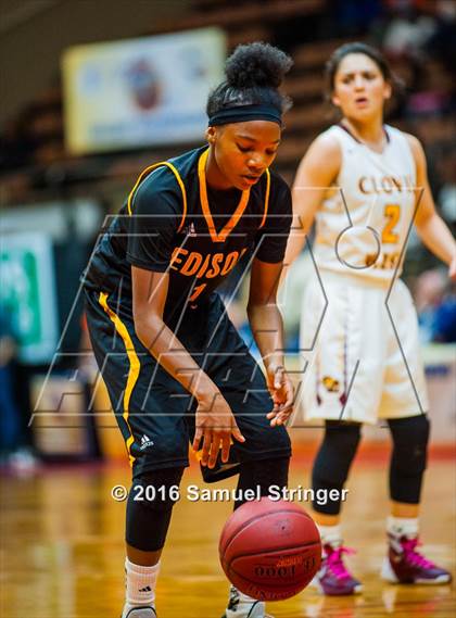 Thumbnail 1 in Clovis West vs. Edison (CIF CS D1 Final) photogallery.