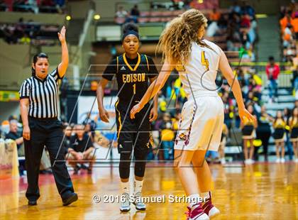 Thumbnail 3 in Clovis West vs. Edison (CIF CS D1 Final) photogallery.
