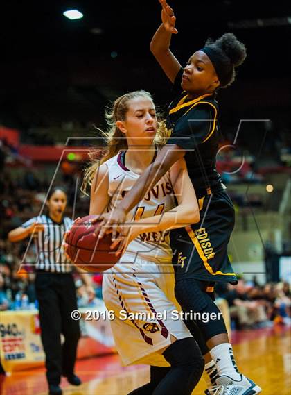 Thumbnail 2 in Clovis West vs. Edison (CIF CS D1 Final) photogallery.