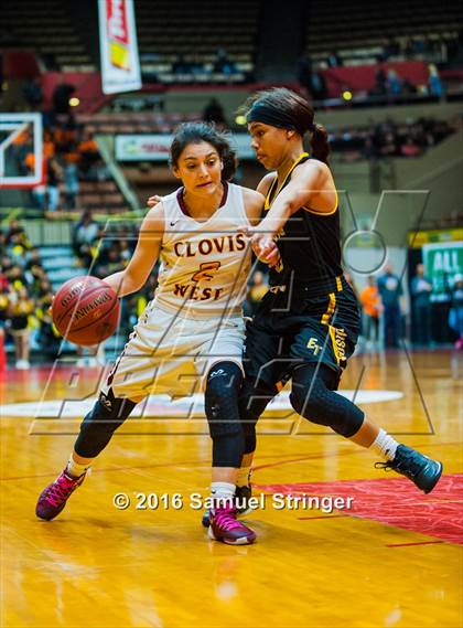 Thumbnail 2 in Clovis West vs. Edison (CIF CS D1 Final) photogallery.