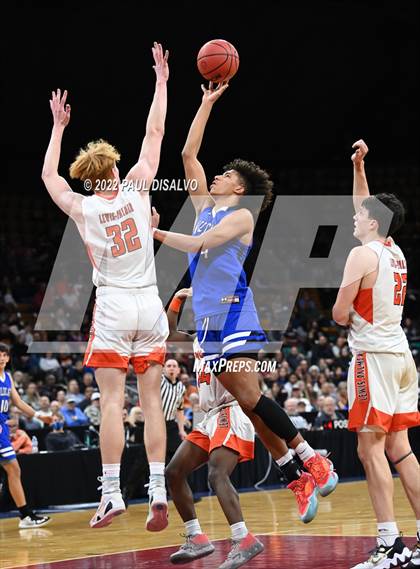 Thumbnail 1 in Lewis-Palmer vs. Pueblo Central (CHSAA 4A Final Four) photogallery.