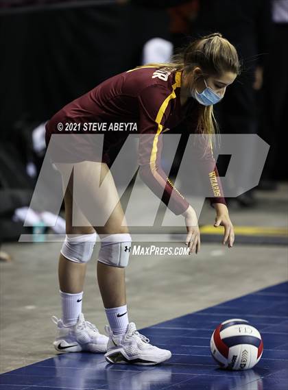 Thumbnail 3 in Windsor vs The Classical Academy (CHSAA 4A Final 4 Playoff) photogallery.