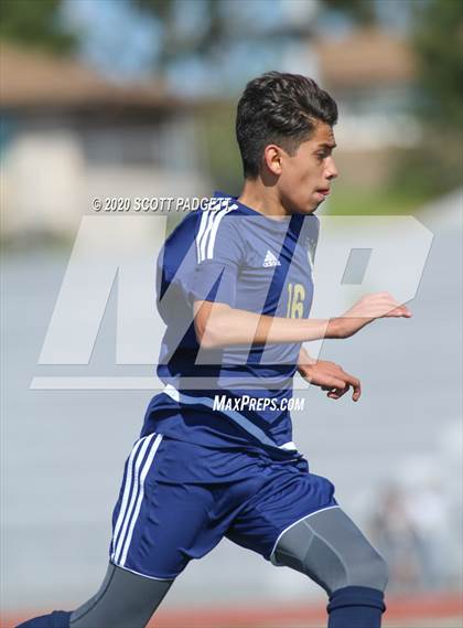 Thumbnail 2 in Mater Dei Catholic vs. Francis Parker (CIF SDS D4 Final)  photogallery.