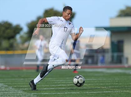 Thumbnail 3 in Mater Dei Catholic vs. Francis Parker (CIF SDS D4 Final)  photogallery.