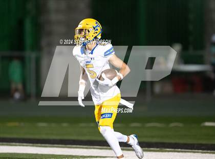 Thumbnail 3 in Bishop Amat @ St. Mary's photogallery.
