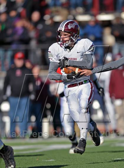 Thumbnail 2 in Easton vs. Phillipsburg (MaxPreps Rivalry Series) photogallery.
