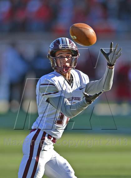 Thumbnail 1 in Easton vs. Phillipsburg (MaxPreps Rivalry Series) photogallery.