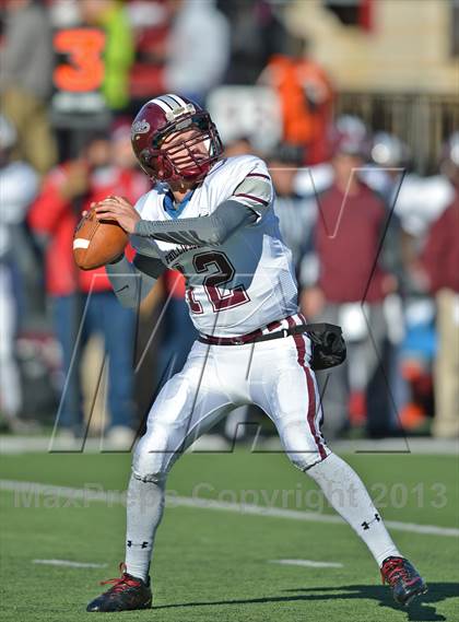Thumbnail 1 in Easton vs. Phillipsburg (MaxPreps Rivalry Series) photogallery.