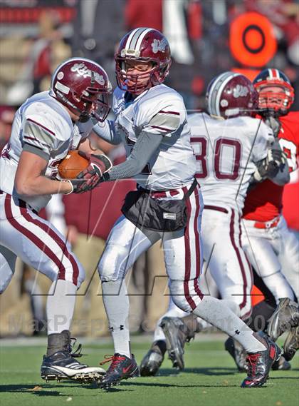 Thumbnail 1 in Easton vs. Phillipsburg (MaxPreps Rivalry Series) photogallery.