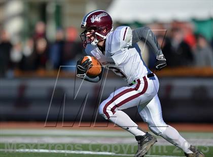 Thumbnail 3 in Easton vs. Phillipsburg (MaxPreps Rivalry Series) photogallery.