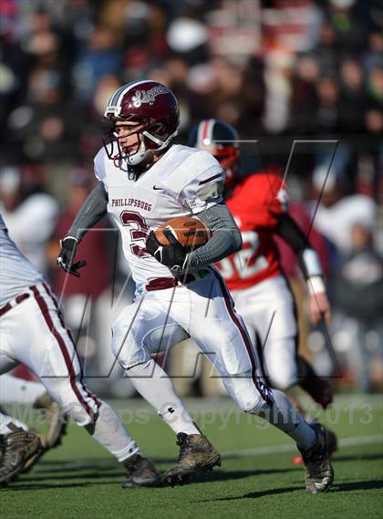 Thumbnail 3 in Easton vs. Phillipsburg (MaxPreps Rivalry Series) photogallery.