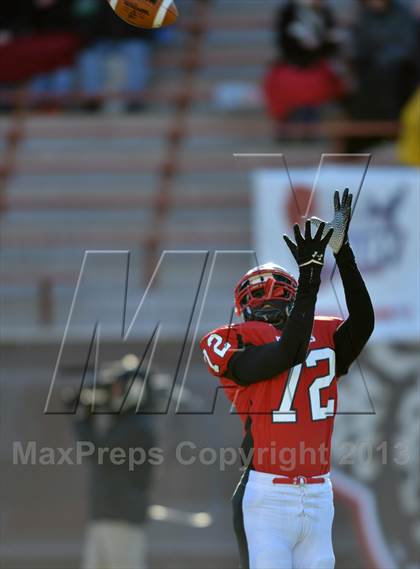 Thumbnail 1 in Easton vs. Phillipsburg (MaxPreps Rivalry Series) photogallery.
