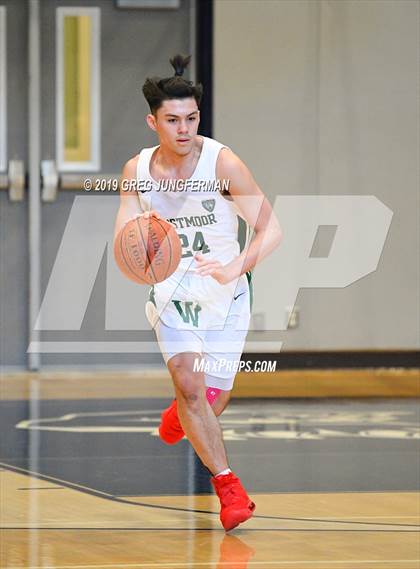Thumbnail 1 in Westmoor vs. Mills (Bambauer Holiday Classic) photogallery.