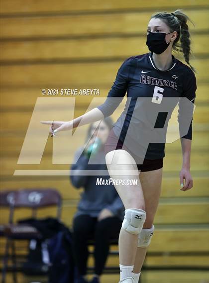 Thumbnail 2 in Cherokee Trail vs Lakewood (CHSAA 5A Regional Playoff) photogallery.