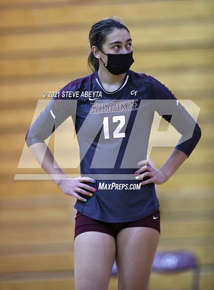 Thumbnail 1 in Cherokee Trail vs Lakewood (CHSAA 5A Regional Playoff) photogallery.