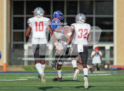 Thumbnail 3 in St. John's @ Duncanville photogallery.
