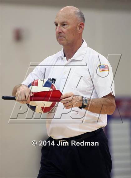 Thumbnail 2 in Rouse vs. Westlake (UIL 6A Bi-District) photogallery.