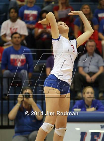 Thumbnail 1 in Rouse vs. Westlake (UIL 6A Bi-District) photogallery.