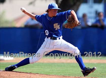 Thumbnail 3 in Santa Margarita vs. Orange Lutheran photogallery.