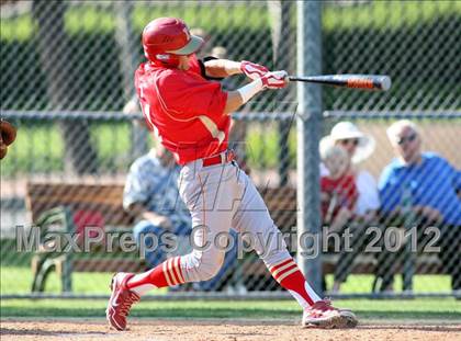Thumbnail 3 in Santa Margarita vs. Orange Lutheran photogallery.