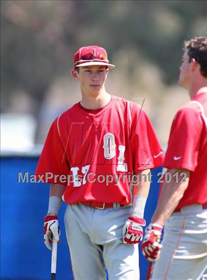 Thumbnail 2 in Santa Margarita vs. Orange Lutheran photogallery.