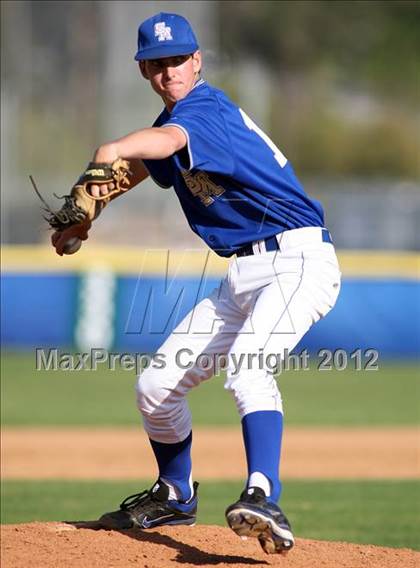 Thumbnail 1 in Santa Margarita vs. Orange Lutheran photogallery.