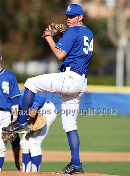 Thumbnail 2 in Santa Margarita vs. Orange Lutheran photogallery.